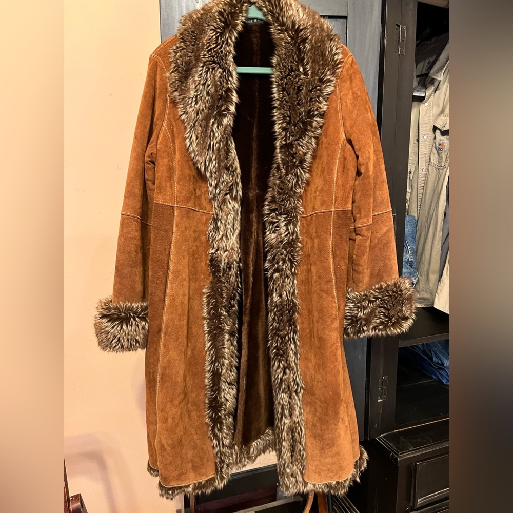 Wilson Leather vintage suede/leather long coat. Brown, size Medium.
